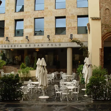 Готель San Polo 3*