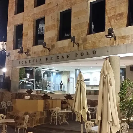 San Polo Готель